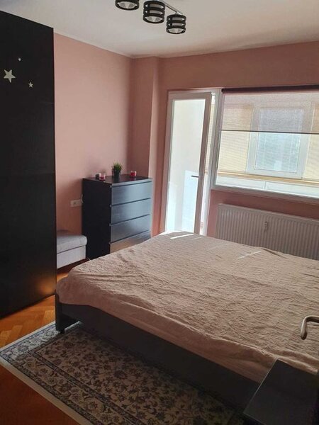 Tei, vanzare apartament 3 camere, renovat mobilat,